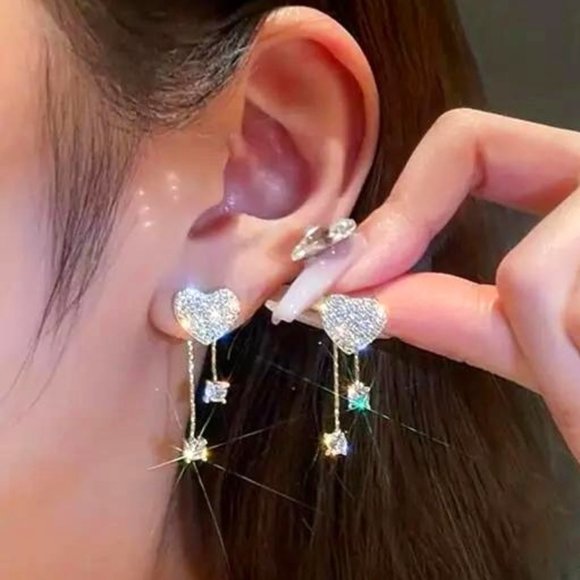 SPARKLING HEART TASSEL EARRINGS in Gold - Picture 1 of 1